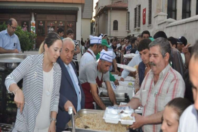 Oba makarnadan iftar yemeği