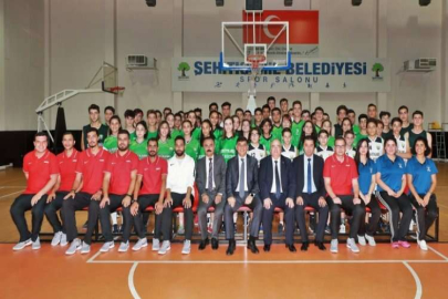 Fadıloğlu basketçileri ziyaret etti