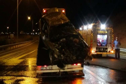 Alkollü gecenin sonu kazayla bitti: 1’i ağır 3 yaralı