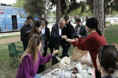 MELİH MERİÇ'TEN SAHREDE PAZAR GÜNÜ MESAİSİ