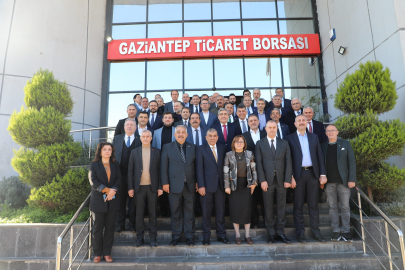 AK PARTİ GAZİANTEP MİLLETVEKİLLERİ VE BELEDİYE BAŞKANLARINDAN GTB’YE ZİYARET