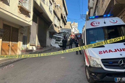 Gaziantep’te feci kaza: Freni boşalan tırın ezdiği kadın hayatını kaybetti