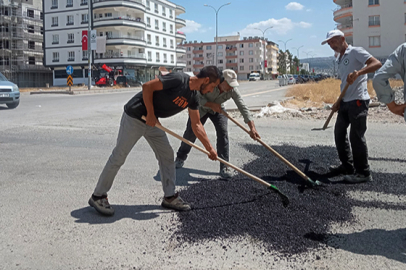 Yollarda yama çalışmaları sürüyor