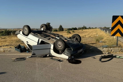 Kilis-Gaziantep karayolunda iki araç çarpıştı: 2 yaralı