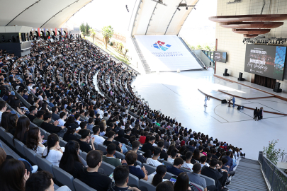 HKÜ’de ‘ORYANTASYON’ heyecanı yaşandı