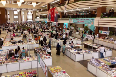 Şahinbey Belediyesinin kitap fuarlarını 2 milyona yakın kişi ziyaret etti