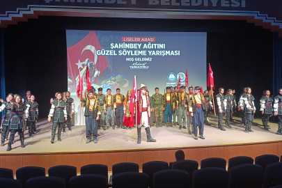 Gençler Şahinbey’i ağıtla anlattı