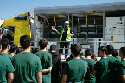 Enerjisa Mobil Eğitim Tırı deprem bölgesine gidecek