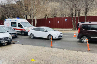 Caddede silahlı saldırıya uğrayan şahıs hayatını kaybetti