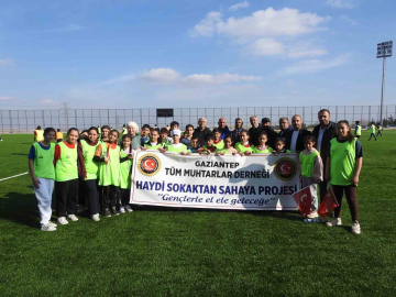 Gaziantep’te ’Haydi sokaktan sahaya’ projesi ile geleceğin futbolcuları yetiştirilecek