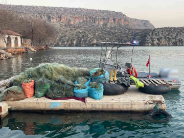 Ağ ile avlanan şüpheli suçüstü yakalandı