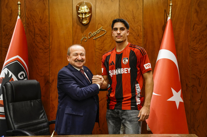 Gaziantep FK, İzzet Ali Erdal'ı kadrosuna kattı