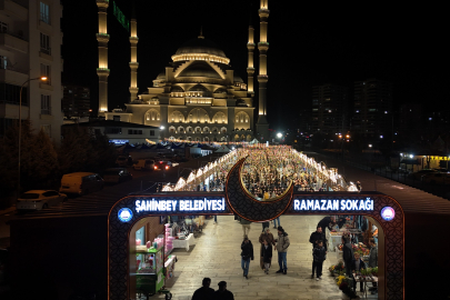 Ramazan Sokağı yoğun ilgi görüyor